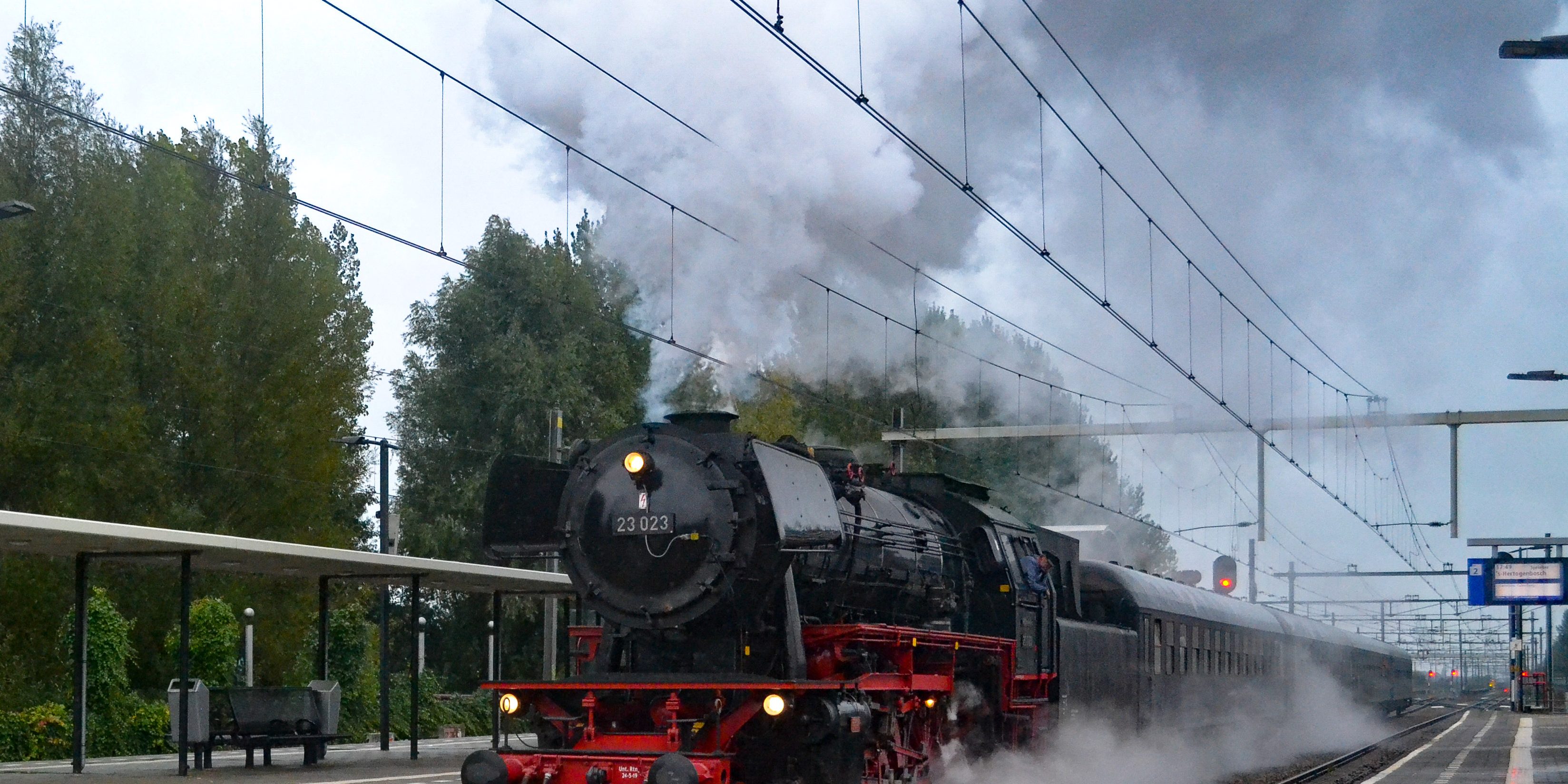 Vertrek 23 023 Gouda Goverwelle